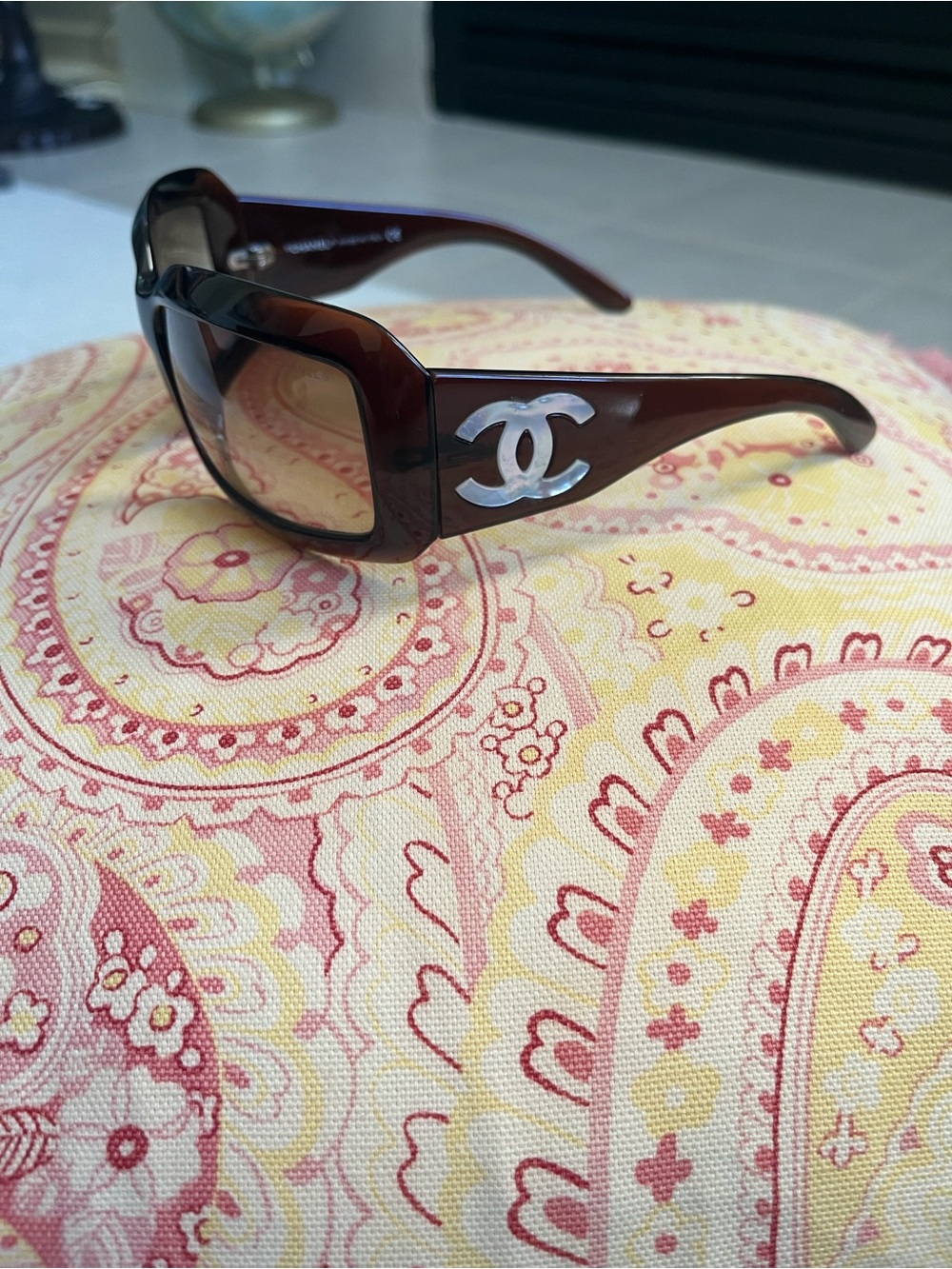 Chanel Vintage Sunglasses - Picture 2 of 8